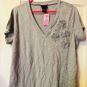 NWT Torrid Shirt with fun cut detail